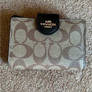 Coach Medium Corner Zip Wallet in Signature Canvas (Gold/Tan/Black)